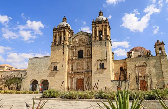 Oaxaca in a Day: Monte Albán, Markets and Historic Center from Huatulco