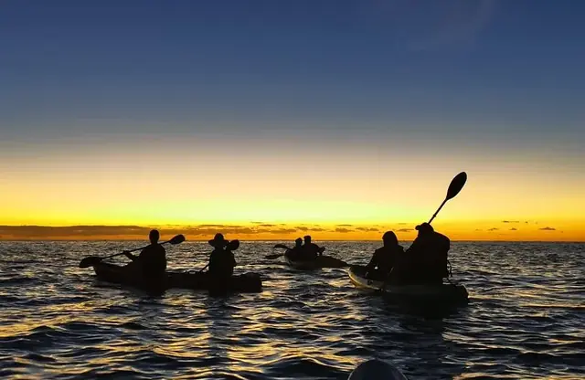 Sunrise Kayak Paddle Through Huatulco's Bays